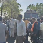 सानौधा तिराहे किया चक्काजाम : बीएमसी में एक बच्ची की जलने से हुई थी मौत,,परिजनों में आक्रोश