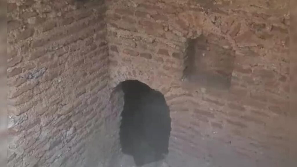 खुदाई में निकली पुरातत्वीय धरोहर