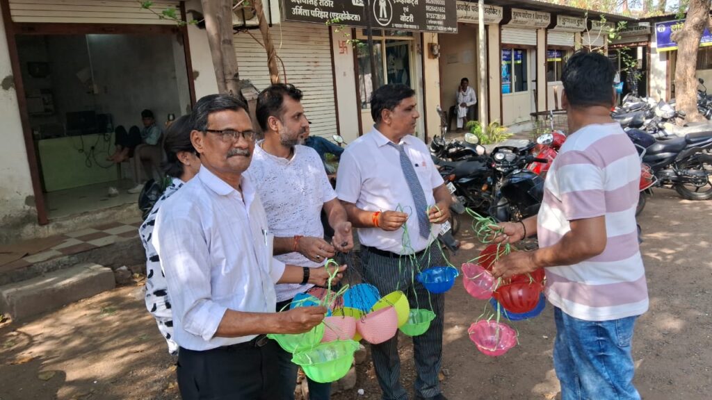 बे जुबानों की जुबानी सुनी..श्रवण कुमार ने पक्षियों की दर्द की ऐसी कहानी..बनाए घर..दाने पानी की व्यवस्था…