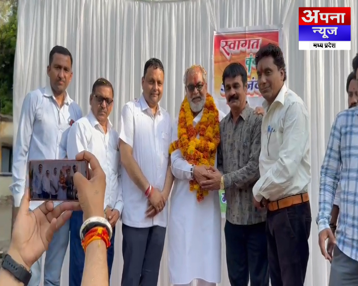 पद्म श्री जोशीला का गर्मजोशी से किया स्वागत…निमाड़ी को राजभाषा का दर्जा दिलाने के लिए सभी निमाड़ी आगे आएं।